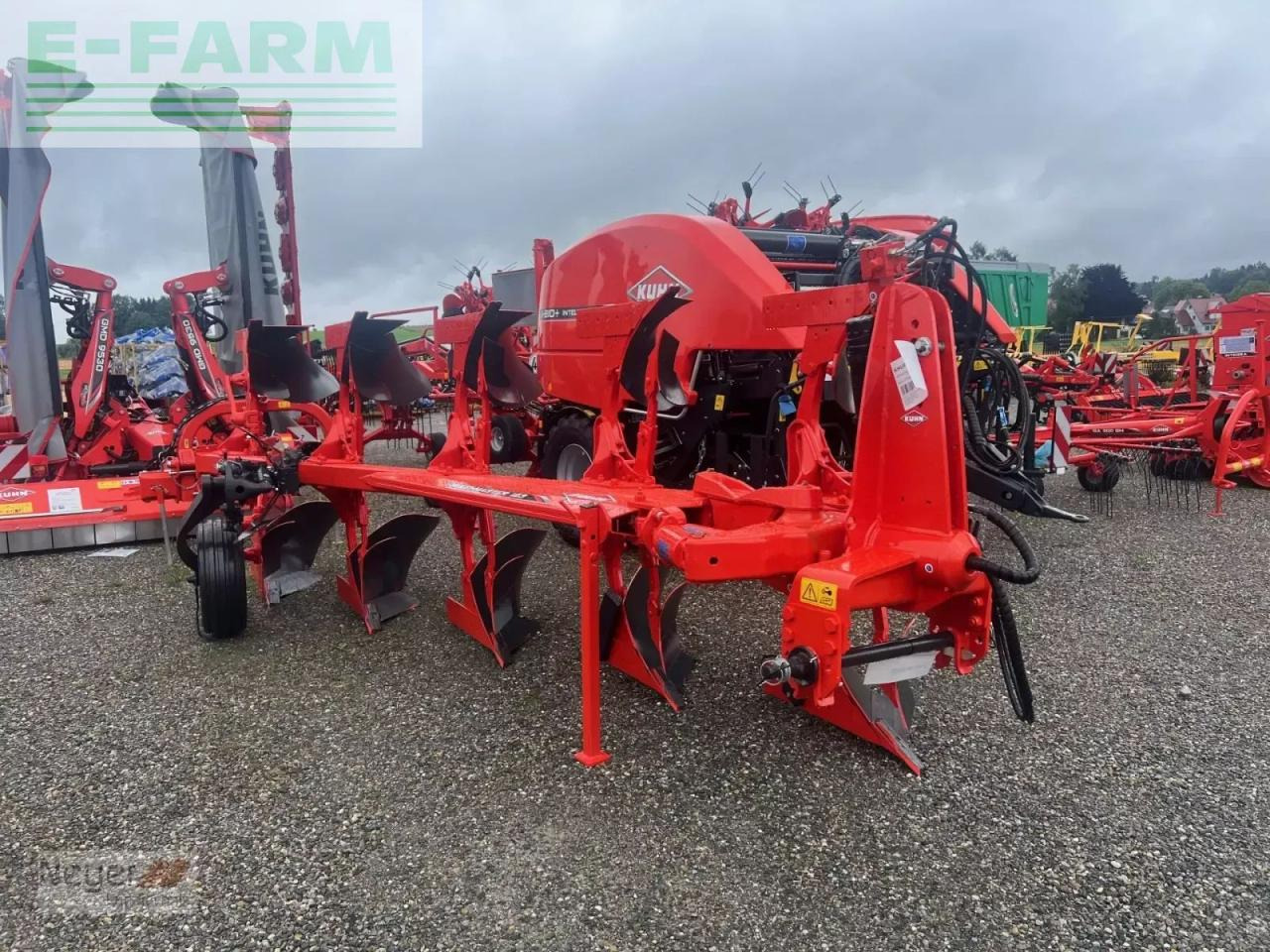 Kuhn multi master 123 5-schar - Charrue: photos 3 Kuhn multi master 123 5-schar - Charrue: photos 3