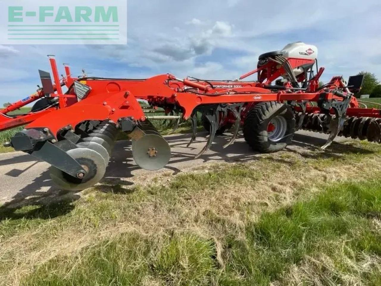 Kuhn performer 5000 - Bineuse: photos 4 Kuhn performer 5000 - Bineuse: photos 4