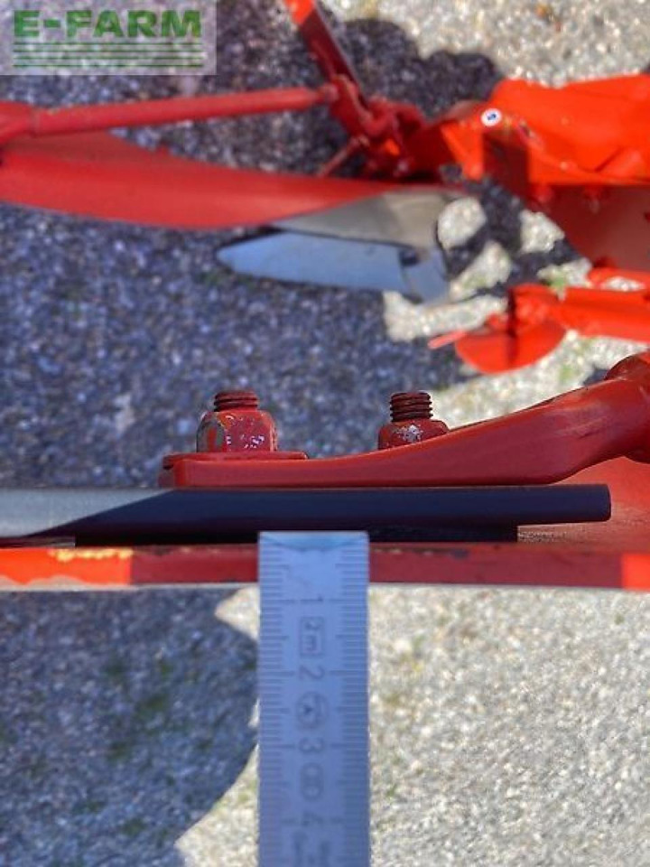 Kuhn vari-master 153 5e/6t96 - Charrue: photos 5 Kuhn vari-master 153 5e/6t96 - Charrue: photos 5