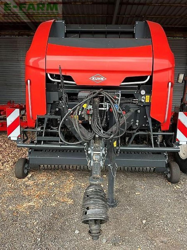 Kuhn vb 3260 - Presse à balles cubiques: photos 2 Kuhn vb 3260 - Presse à balles cubiques: photos 2