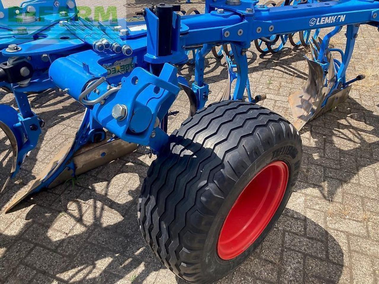 Lemken juwel 7 v4n100 met flexpack - Charrue: photos 5 Lemken juwel 7 v4n100 met flexpack - Charrue: photos 5