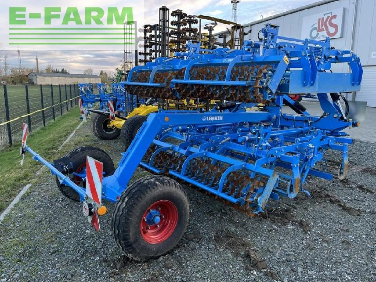 Lemken kompaktor k600a - Combiné de semis: photos 3 Lemken kompaktor k600a - Combiné de semis: photos 3