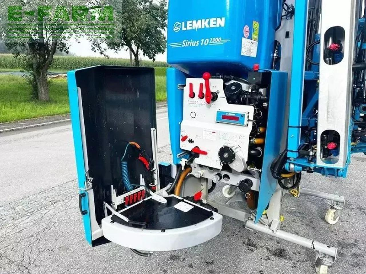 Lemken sirus 10/1900 feldspritze mit gemini 7 1000 - Pulvérisateur traîné: photos 5 Lemken sirus 10/1900 feldspritze mit gemini 7 1000 - Pulvérisateur traîné: photos 5