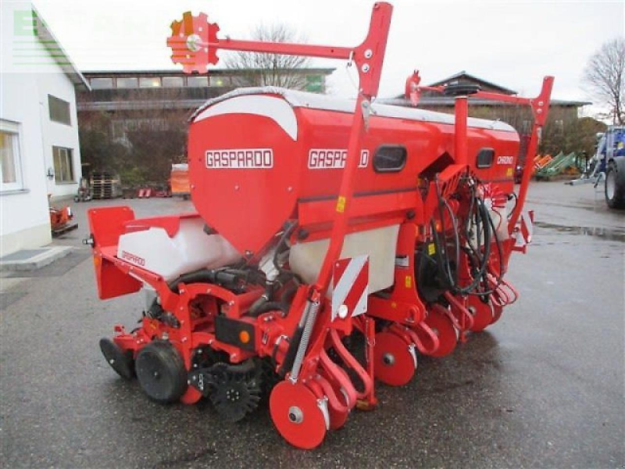 Maschio chrono pneumatisc #998 - Semoir: photos 1 Maschio chrono pneumatisc #998 - Semoir: photos 1