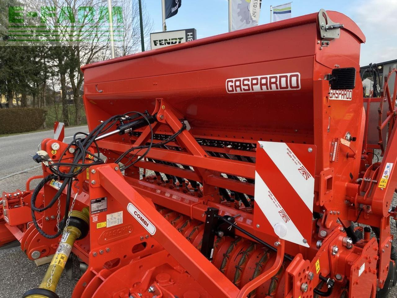 Maschio dominator 3000 combi2 + dama 300 - 24 - Combiné de semis: photos 2 Maschio dominator 3000 combi2 + dama 300 - 24 - Combiné de semis: photos 2