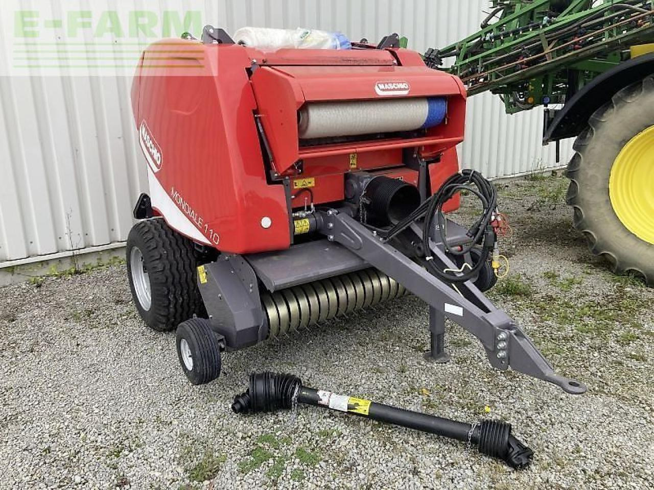 Maschio mondiale 110 topcut - Presse à balles cubiques: photos 1 Maschio mondiale 110 topcut - Presse à balles cubiques: photos 1