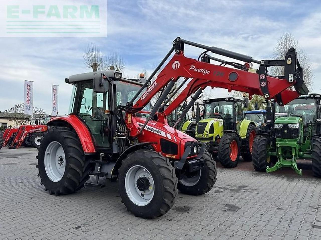 Massey Ferguson 5455 + faucheux prestige 120 - Tracteur agricole: photos 4 Massey Ferguson 5455 + faucheux prestige 120 - Tracteur agricole: photos 4