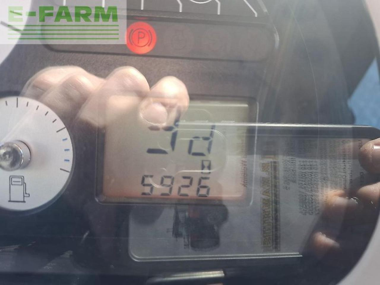 Tracteur agricole Massey Ferguson 6475: photos 40