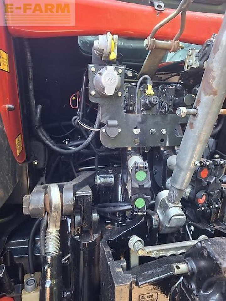 Tracteur agricole Massey Ferguson 6475: photos 23