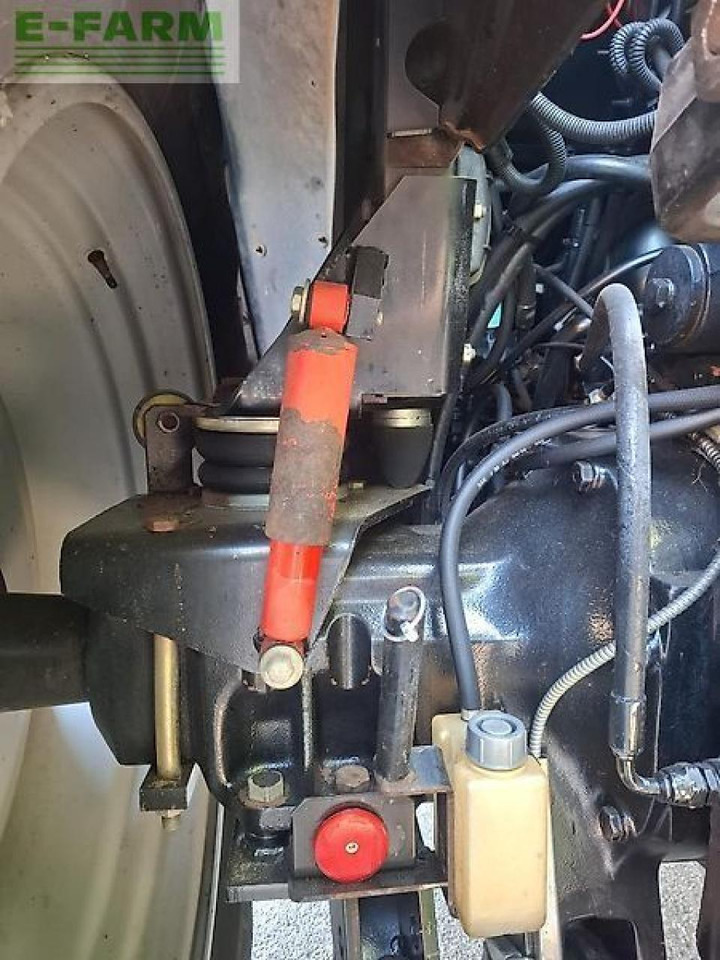 Tracteur agricole Massey Ferguson 6475: photos 21