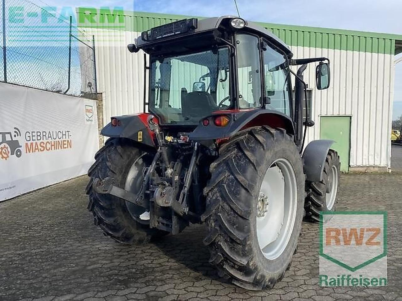 Massey Ferguson 6712 - Tracteur agricole: photos 2 Massey Ferguson 6712 - Tracteur agricole: photos 2