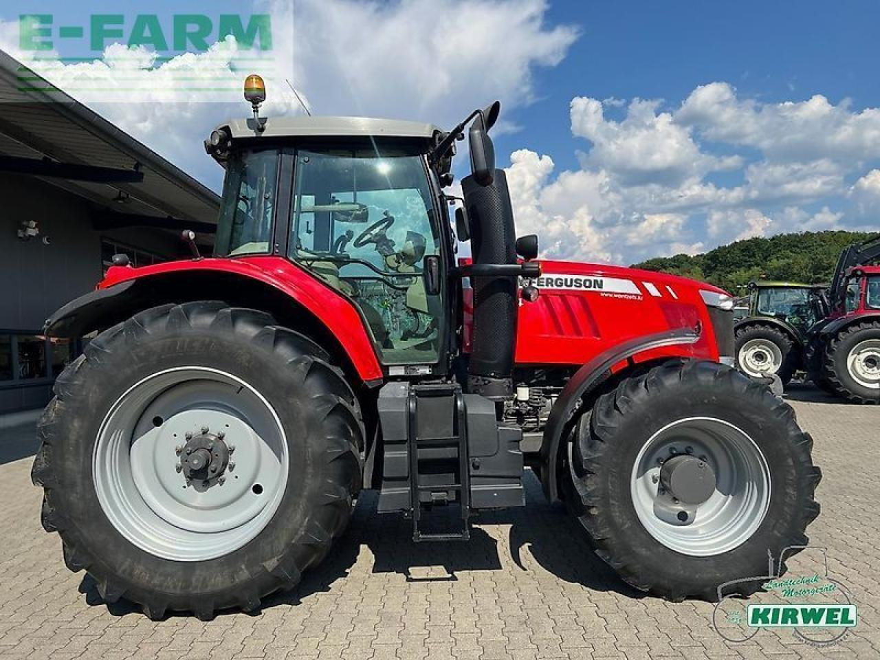 Massey Ferguson 7624 dynavt - Tracteur agricole: photos 3 Massey Ferguson 7624 dynavt - Tracteur agricole: photos 3