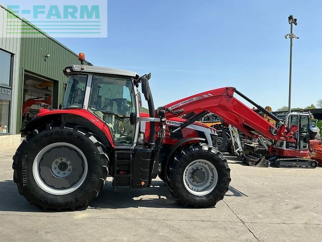 Massey Ferguson 7s.180 tractor (st22970) - Tracteur agricole: photos 2 Massey Ferguson 7s.180 tractor (st22970) - Tracteur agricole: photos 2