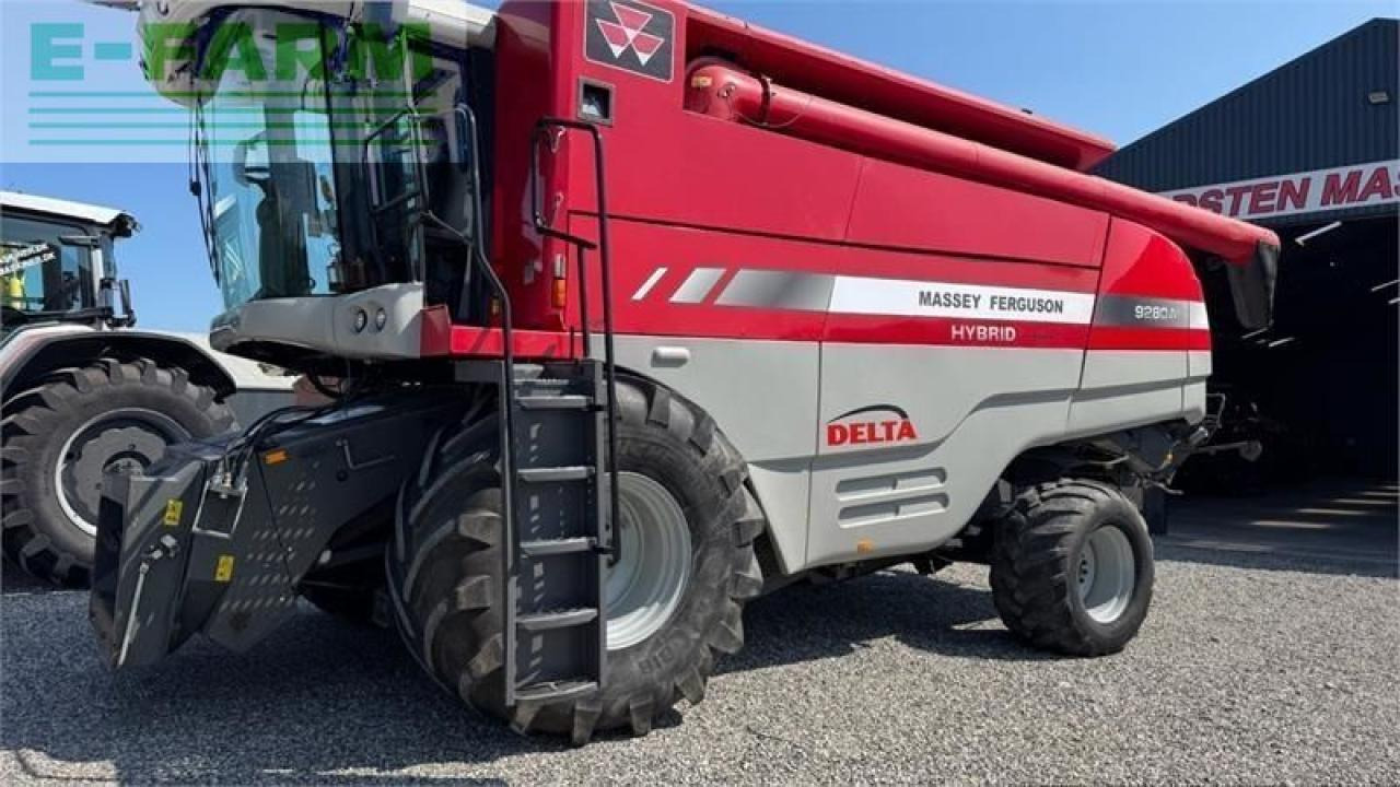 Massey Ferguson 9280 delta hybrid 4wd-30 fods - Moissonneuse-batteuse: photos 1 Massey Ferguson 9280 delta hybrid 4wd-30 fods - Moissonneuse-batteuse: photos 1