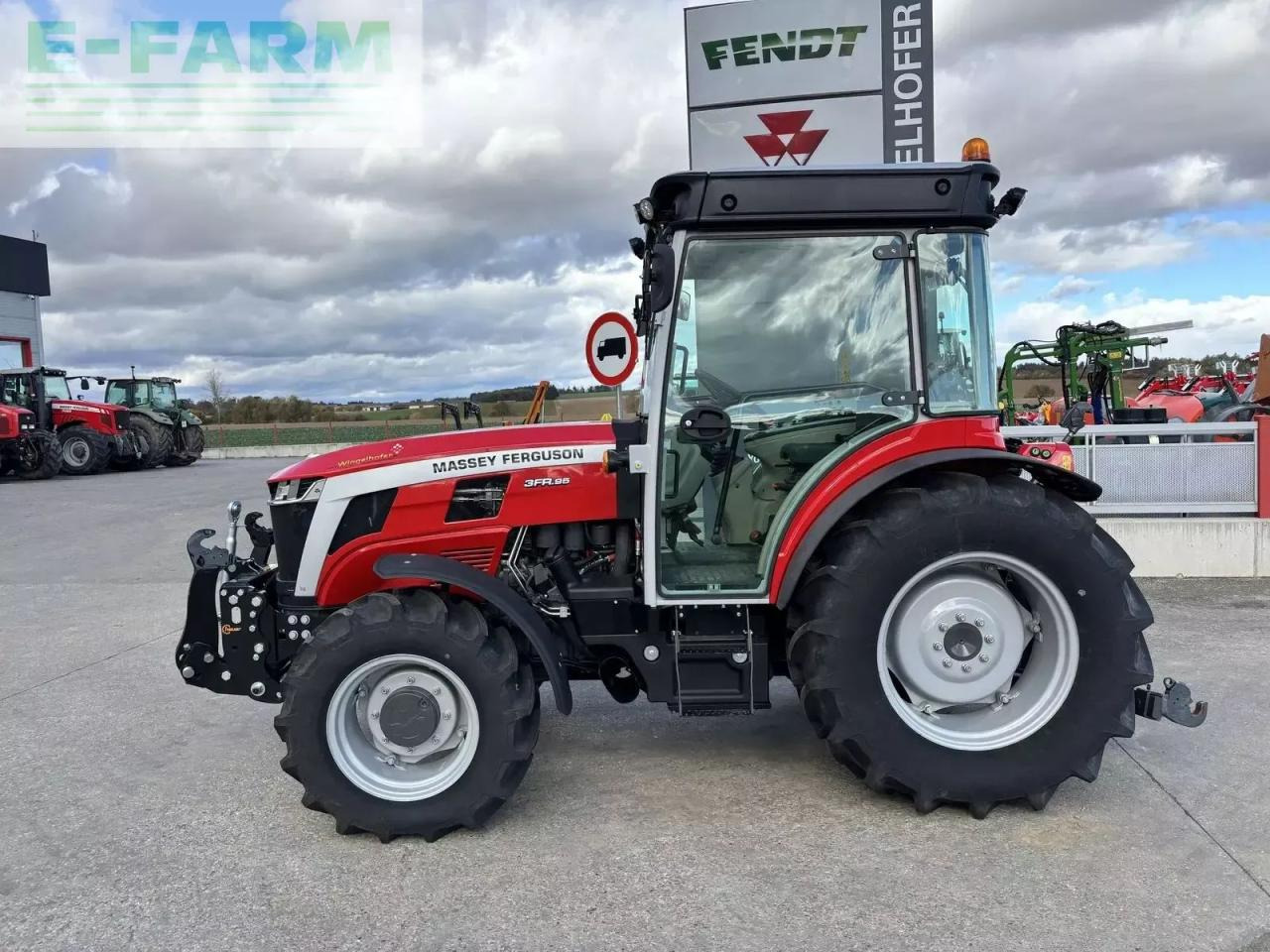 Massey Ferguson mf 3fr.95 kabine - Tracteur agricole: photos 2 Massey Ferguson mf 3fr.95 kabine - Tracteur agricole: photos 2