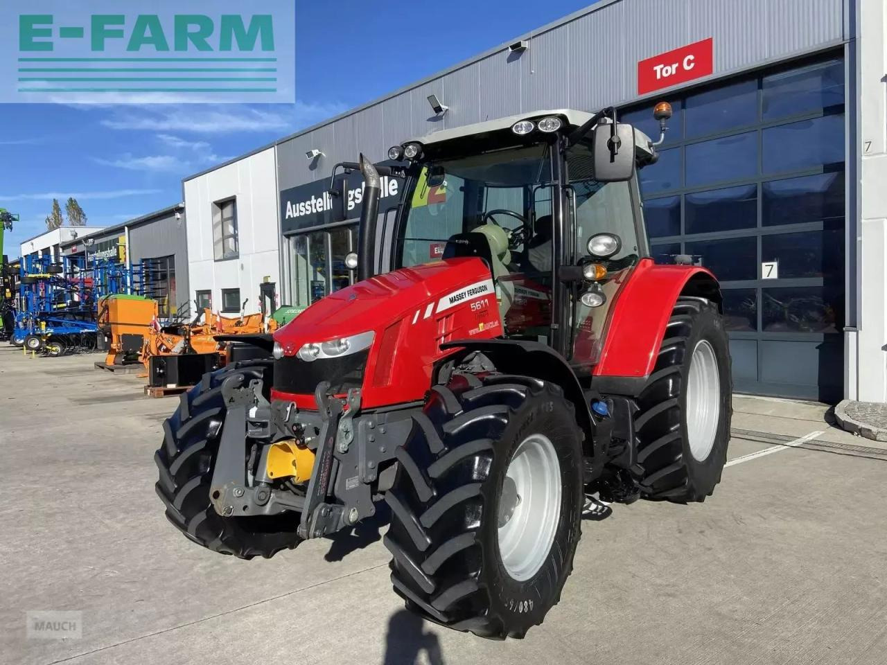 Massey Ferguson mf 5611 dyna-4 essential Essential - Tracteur agricole: photos 1 Massey Ferguson mf 5611 dyna-4 essential Essential - Tracteur agricole: photos 1