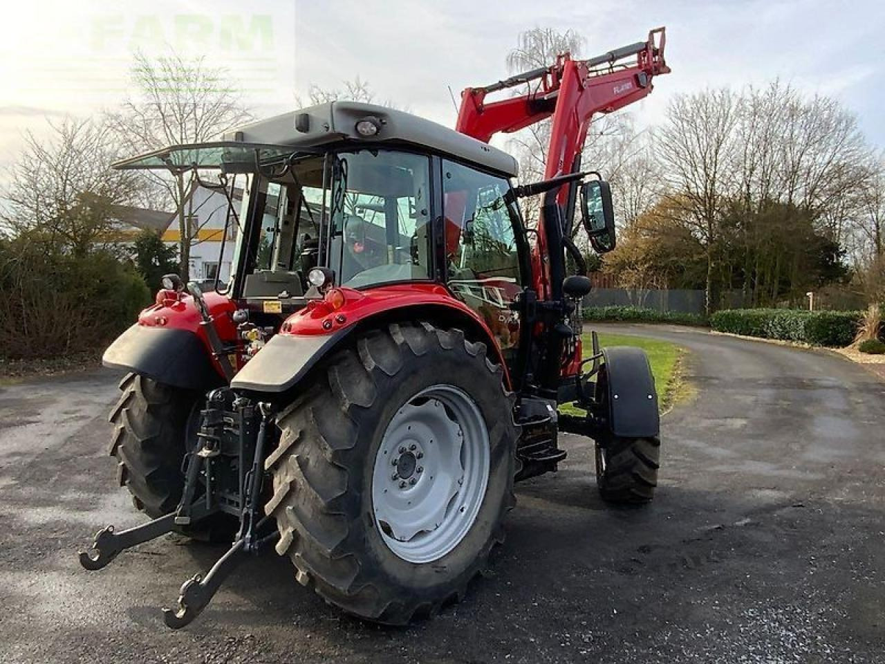 Massey Ferguson mf 5709 s - Tracteur agricole: photos 4 Massey Ferguson mf 5709 s - Tracteur agricole: photos 4