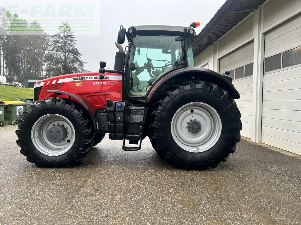 Massey Ferguson mf 8670 dyna-vt - Tracteur agricole: photos 5 Massey Ferguson mf 8670 dyna-vt - Tracteur agricole: photos 5