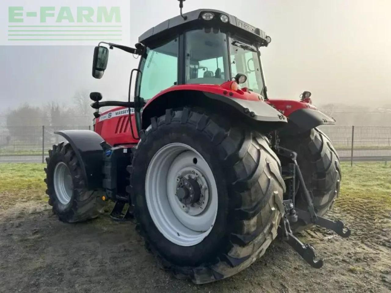 Massey Ferguson mf7724s - Tracteur agricole: photos 4 Massey Ferguson mf7724s - Tracteur agricole: photos 4