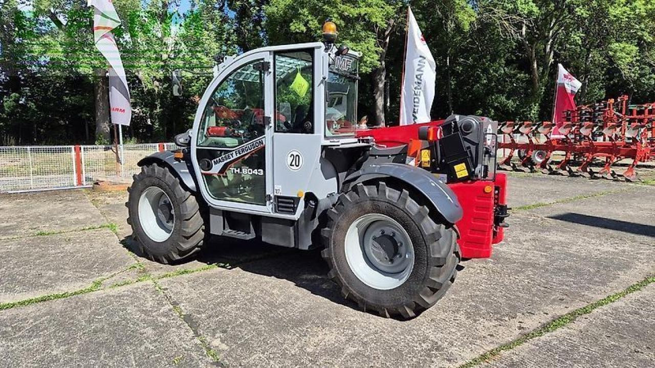Massey Ferguson th.8043 - Chariot télescopique: photos 5 Massey Ferguson th.8043 - Chariot télescopique: photos 5
