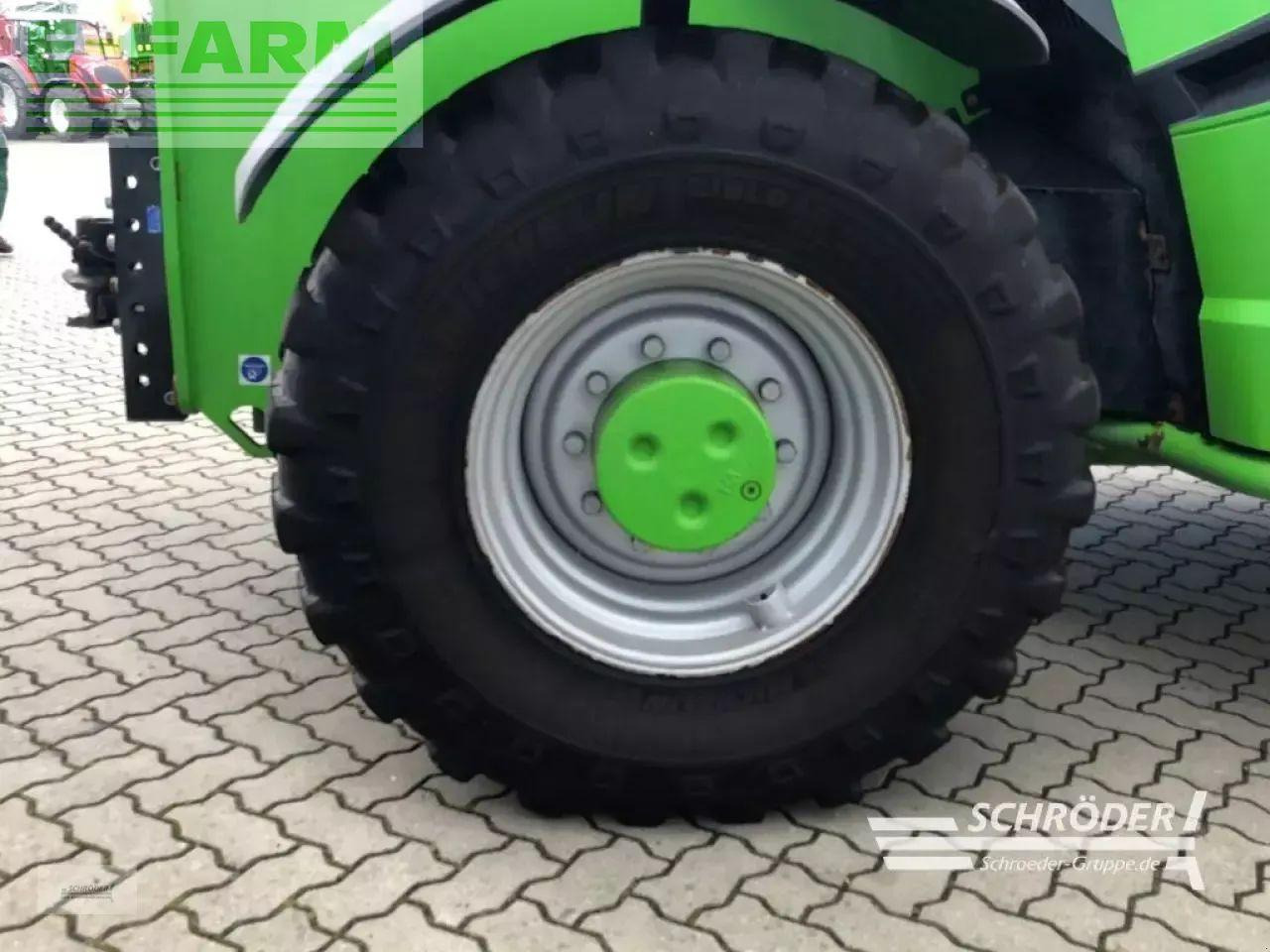 Merlo tf 65.9 tcs - 170 cvtronic - Chariot télescopique: photos 5 Merlo tf 65.9 tcs - 170 cvtronic - Chariot télescopique: photos 5