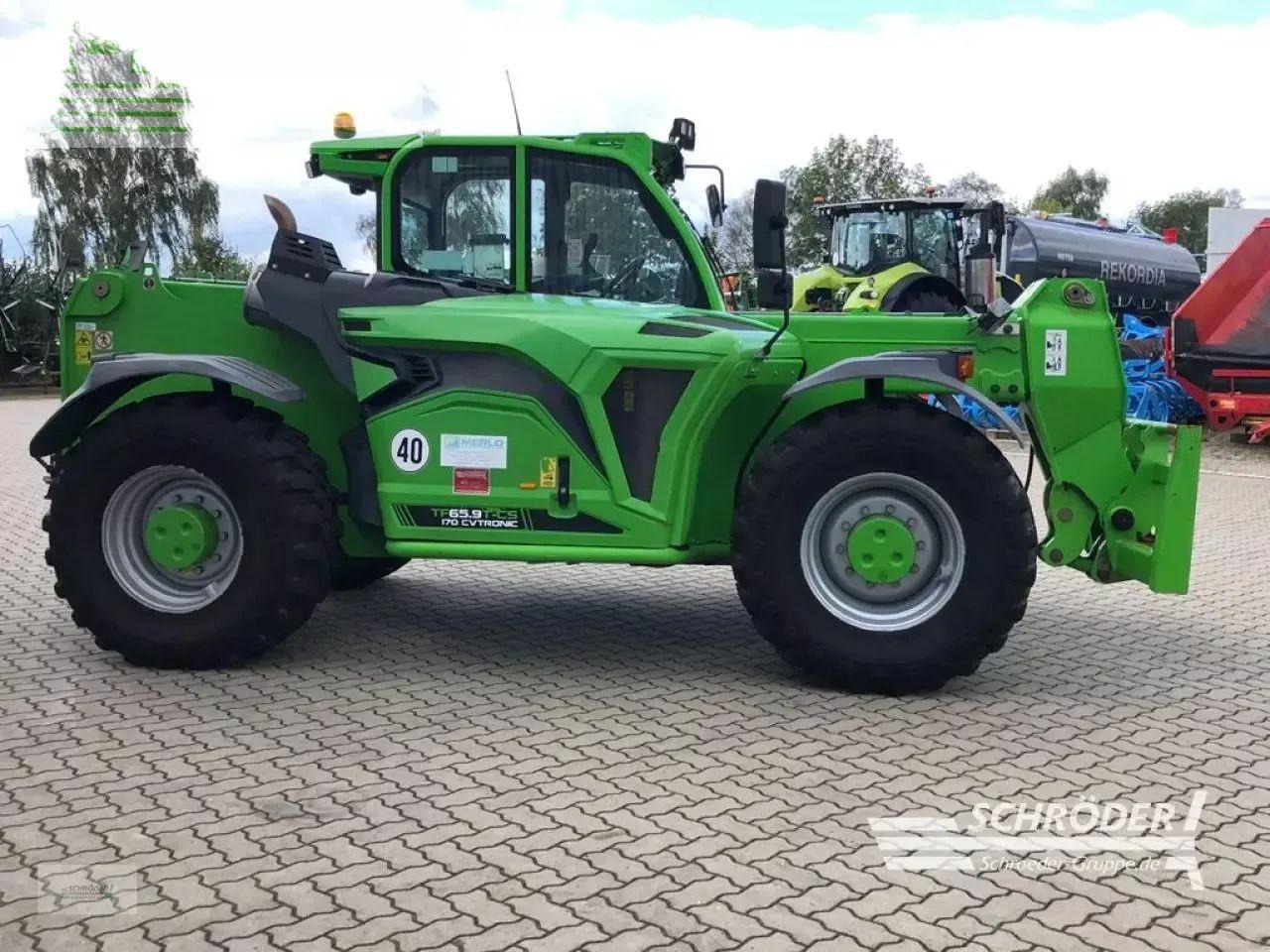Merlo tf 65.9 tcs - 170 cvtronic - Chariot télescopique: photos 1 Merlo tf 65.9 tcs - 170 cvtronic - Chariot télescopique: photos 1