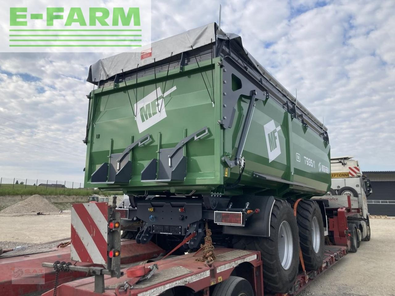 Metal-Fach t 935/1-24 to muldenkipper-voll - Benne agricole: photos 4 Metal-Fach t 935/1-24 to muldenkipper-voll - Benne agricole: photos 4