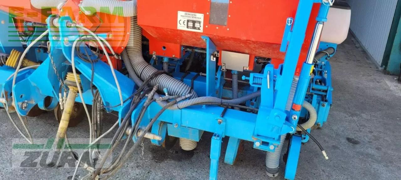 Monosem ng plus 4 - 6 reihig - Semoir monograine: photos 2 Monosem ng plus 4 - 6 reihig - Semoir monograine: photos 2