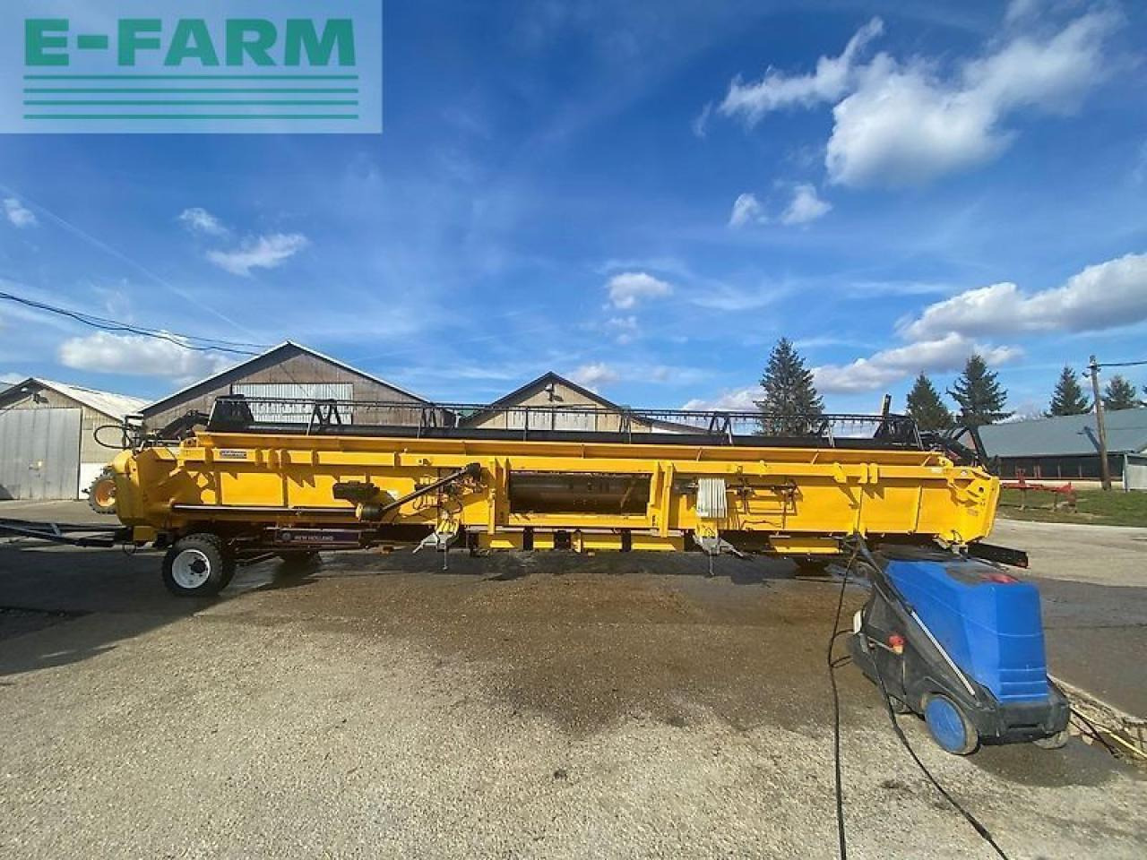 New Holland 35v varifeed - Accessoire aux ensileuses: photos 4 New Holland 35v varifeed - Accessoire aux ensileuses: photos 4
