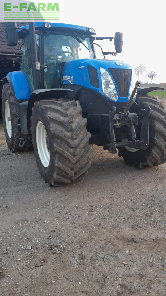 New Holland T 7.270 - Tracteur agricole: photos 3 New Holland T 7.270 - Tracteur agricole: photos 3