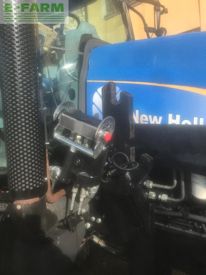 New Holland T7.225 - Tracteur agricole: photos 3 New Holland T7.225 - Tracteur agricole: photos 3