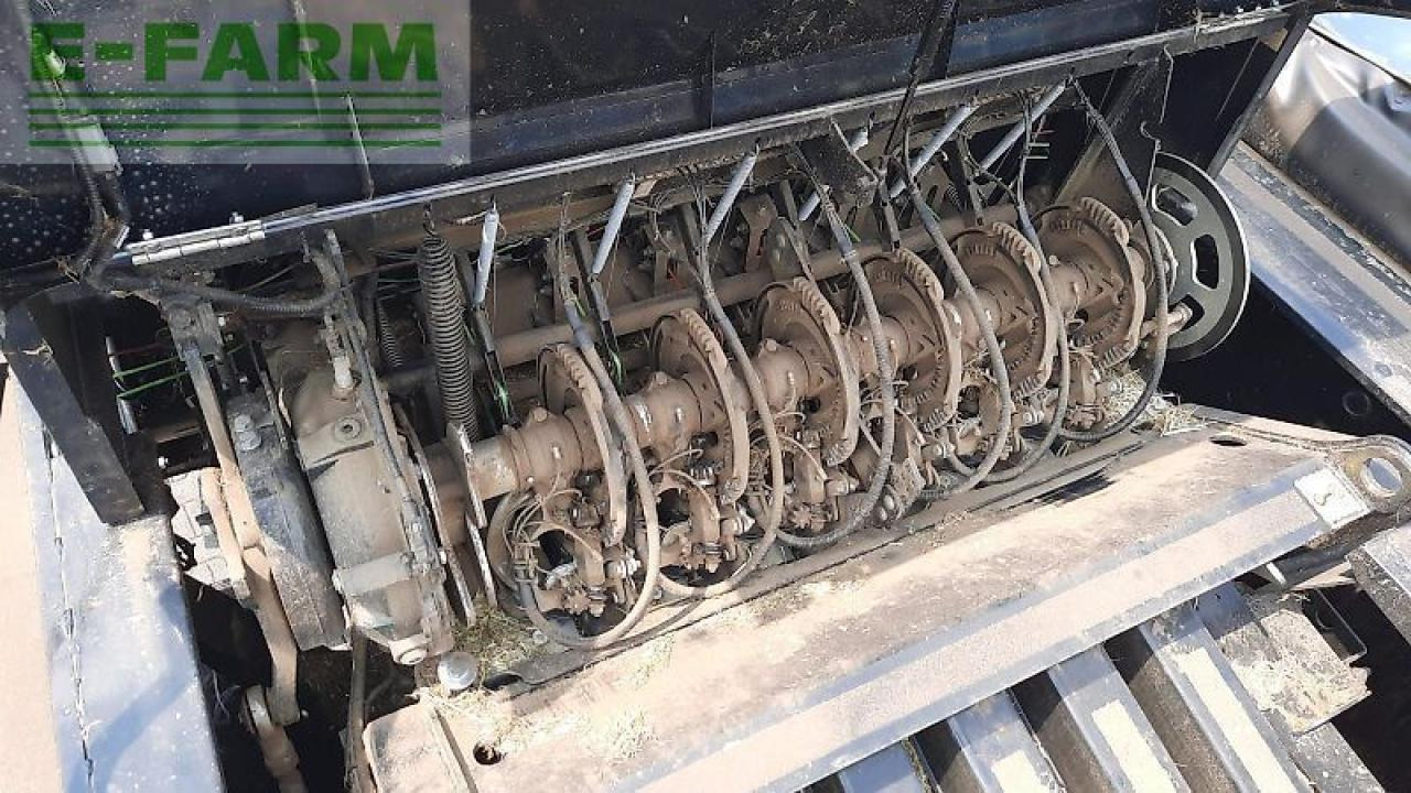 Presse à balles cubiques New Holland bb 1270 rc loopmaster / bb1270: photos 9