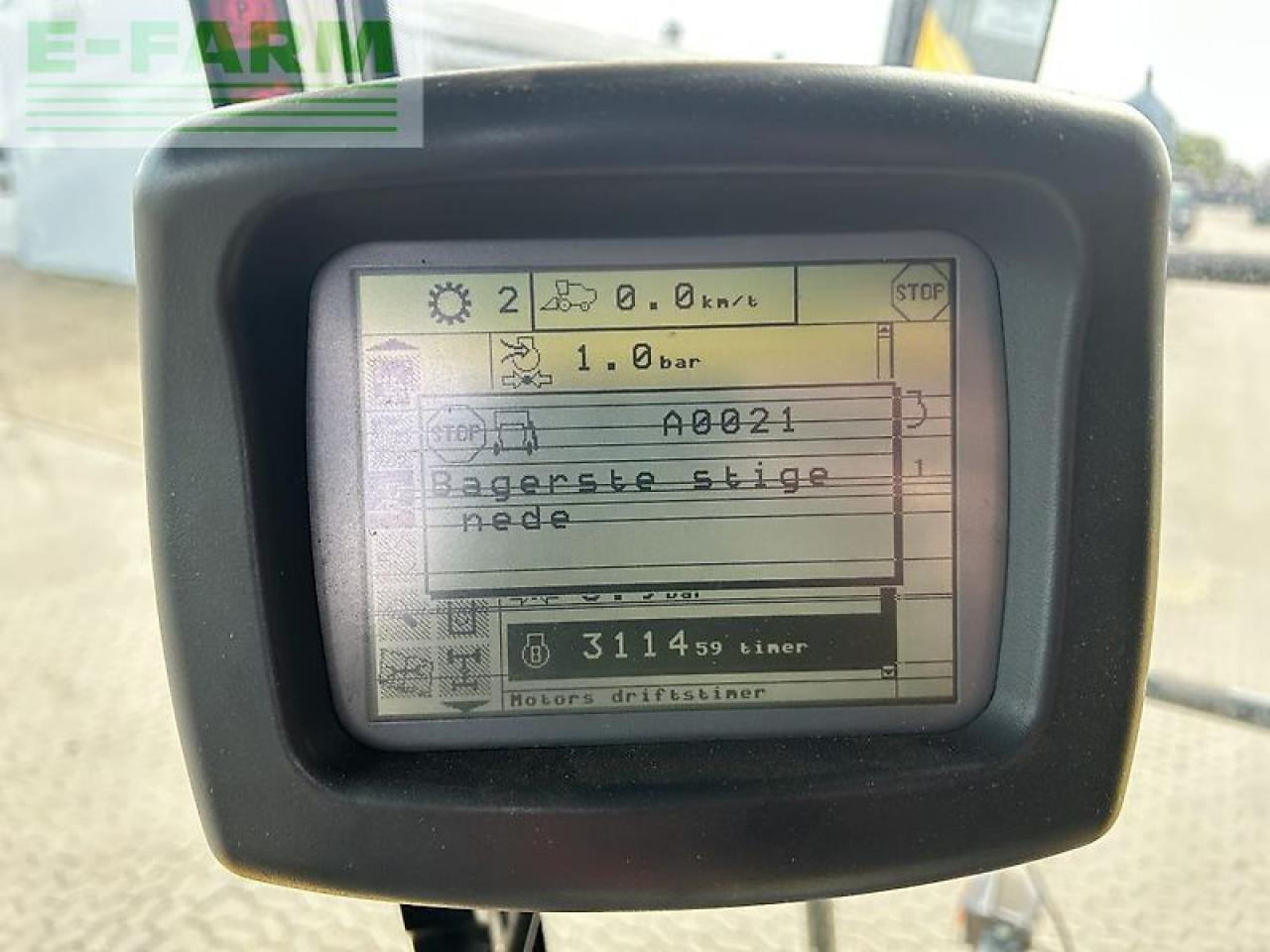 New Holland cr 980 - Moissonneuse-batteuse: photos 5 New Holland cr 980 - Moissonneuse-batteuse: photos 5