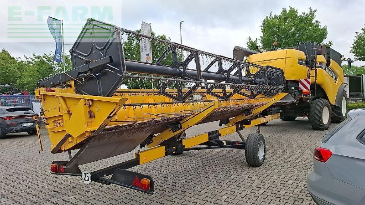 New Holland cx 860 / cx860 4x4 allrad - Moissonneuse-batteuse: photos 4 New Holland cx 860 / cx860 4x4 allrad - Moissonneuse-batteuse: photos 4