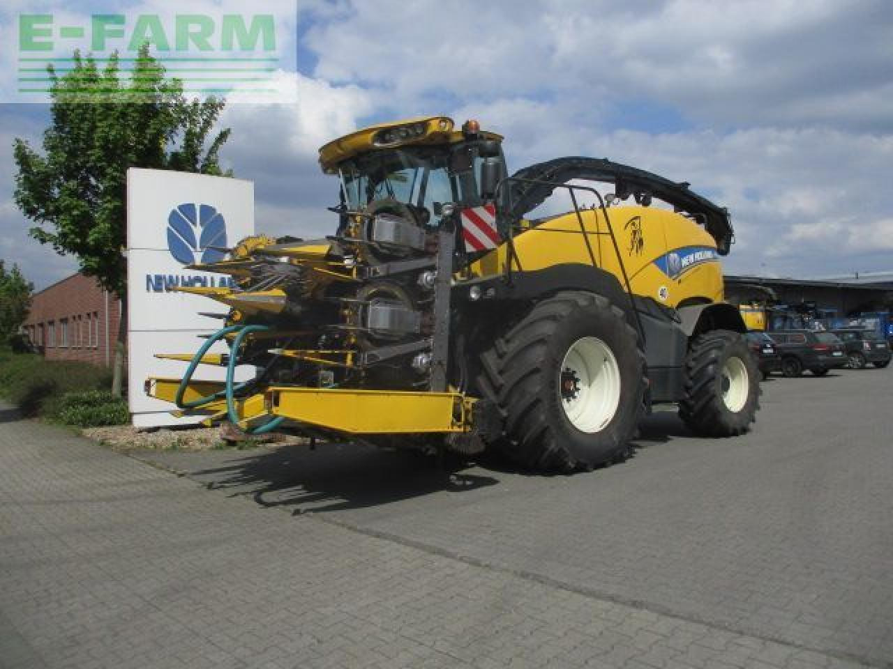 New Holland fr 700 - Ensileuse: photos 1 New Holland fr 700 - Ensileuse: photos 1
