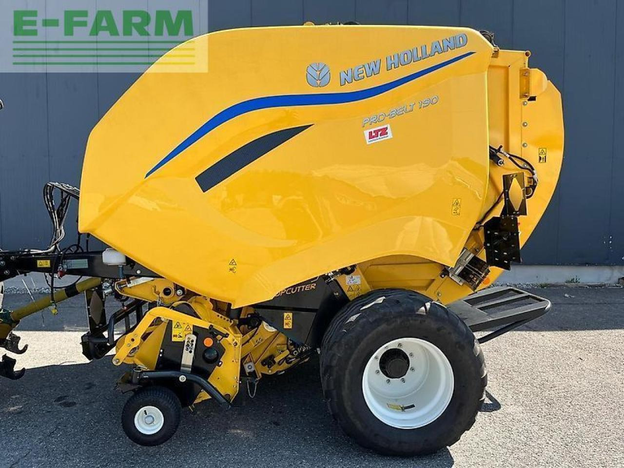 New Holland pro belt 190 - Presse à balles cubiques: photos 2 New Holland pro belt 190 - Presse à balles cubiques: photos 2