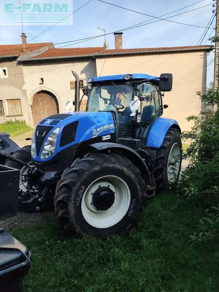 New Holland t 7.210 classic - Tracteur agricole: photos 3 New Holland t 7.210 classic - Tracteur agricole: photos 3