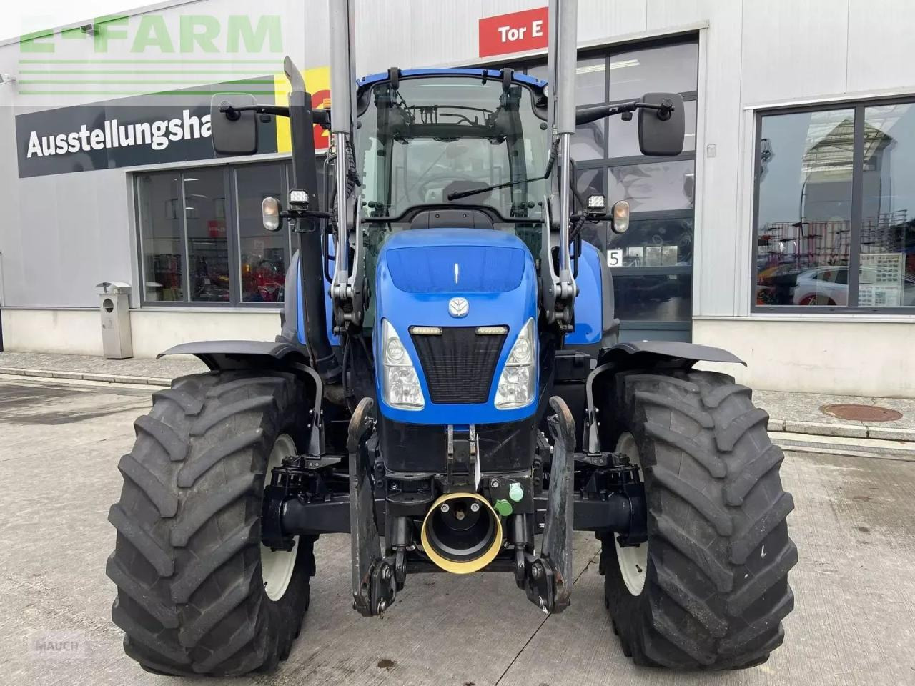 New Holland t5.105 electro command - Tracteur agricole: photos 3 New Holland t5.105 electro command - Tracteur agricole: photos 3