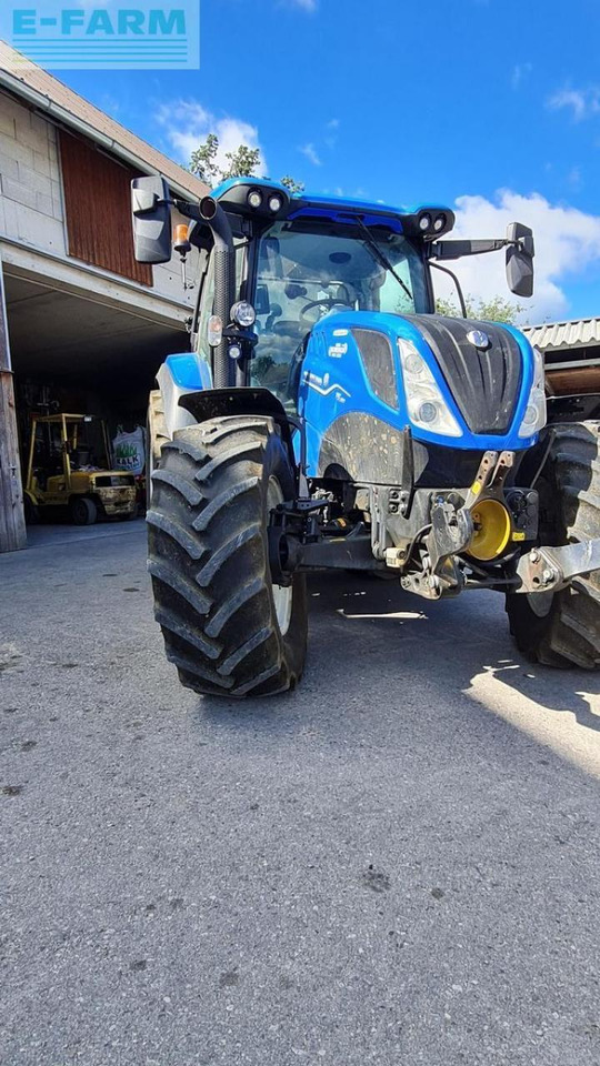 New Holland t5.120 dynamic command (stage v) - Tracteur agricole: photos 5 New Holland t5.120 dynamic command (stage v) - Tracteur agricole: photos 5