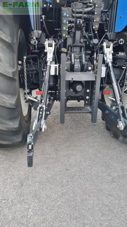 New Holland t6.160 dynamic command sidewinder ii (stage v) SideWinder II - Tracteur agricole: photos 5 New Holland t6.160 dynamic command sidewinder ii (stage v) SideWinder II - Tracteur agricole: photos 5