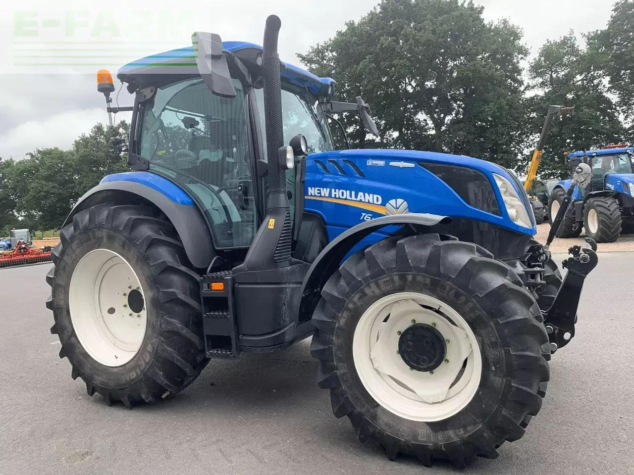 Tracteur agricole New Holland t6.165 autocommand t4b: photos 8