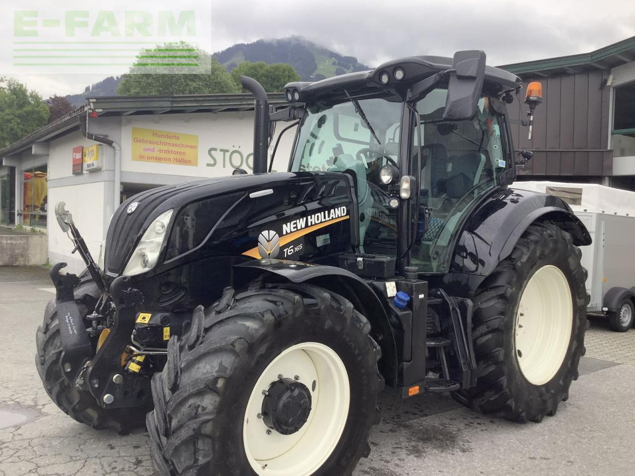 New Holland t6.165 dynamic command sidewinder ii - Tracteur agricole: photos 2 New Holland t6.165 dynamic command sidewinder ii - Tracteur agricole: photos 2