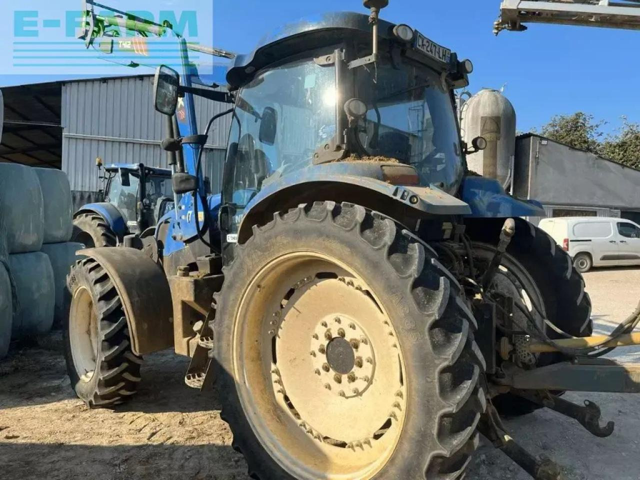 New Holland t6.165 ec - Tracteur agricole: photos 4 New Holland t6.165 ec - Tracteur agricole: photos 4
