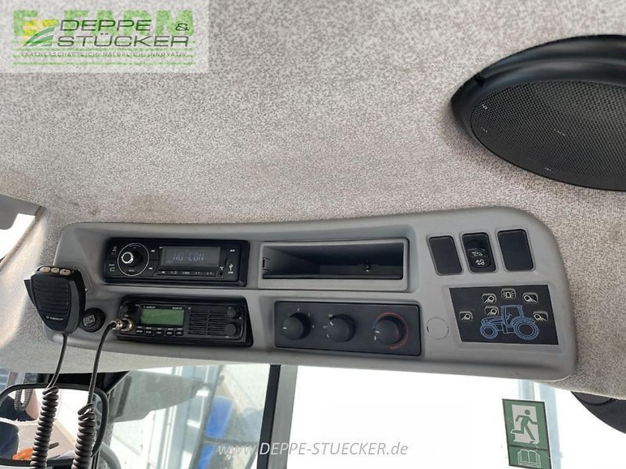 Tracteur agricole New Holland t6.180: photos 12
