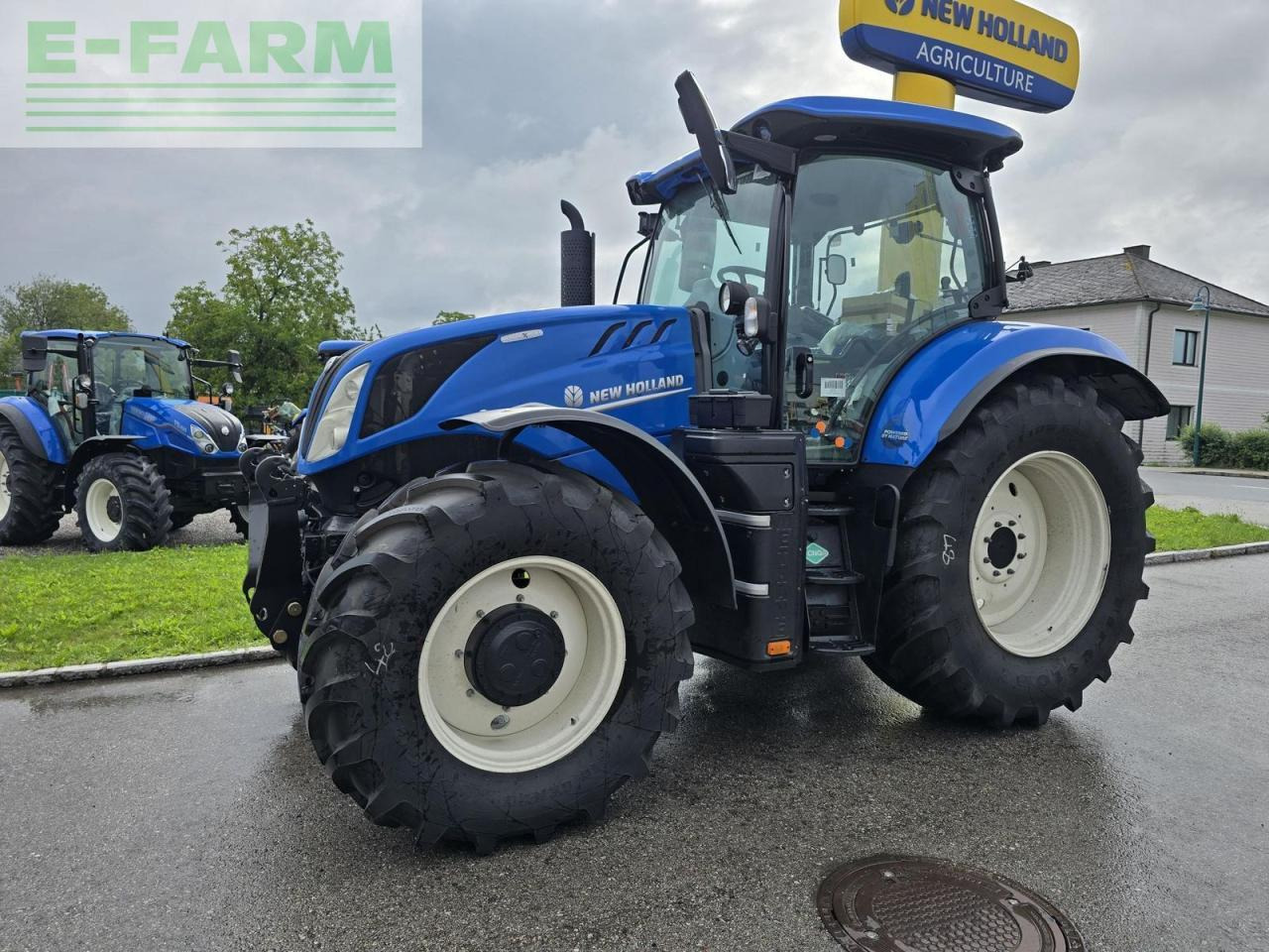 New Holland t6.180 methane power Methane Power - Tracteur agricole: photos 1 New Holland t6.180 methane power Methane Power - Tracteur agricole: photos 1