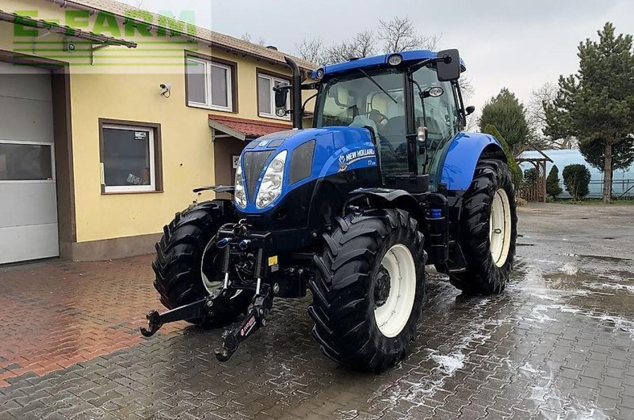 New Holland t7.200 rangecommand / price with tax / preis mit steuer / prix ttc / - Tracteur agricole: photos 1 New Holland t7.200 rangecommand / price with tax / preis mit steuer / prix ttc / - Tracteur agricole: photos 1