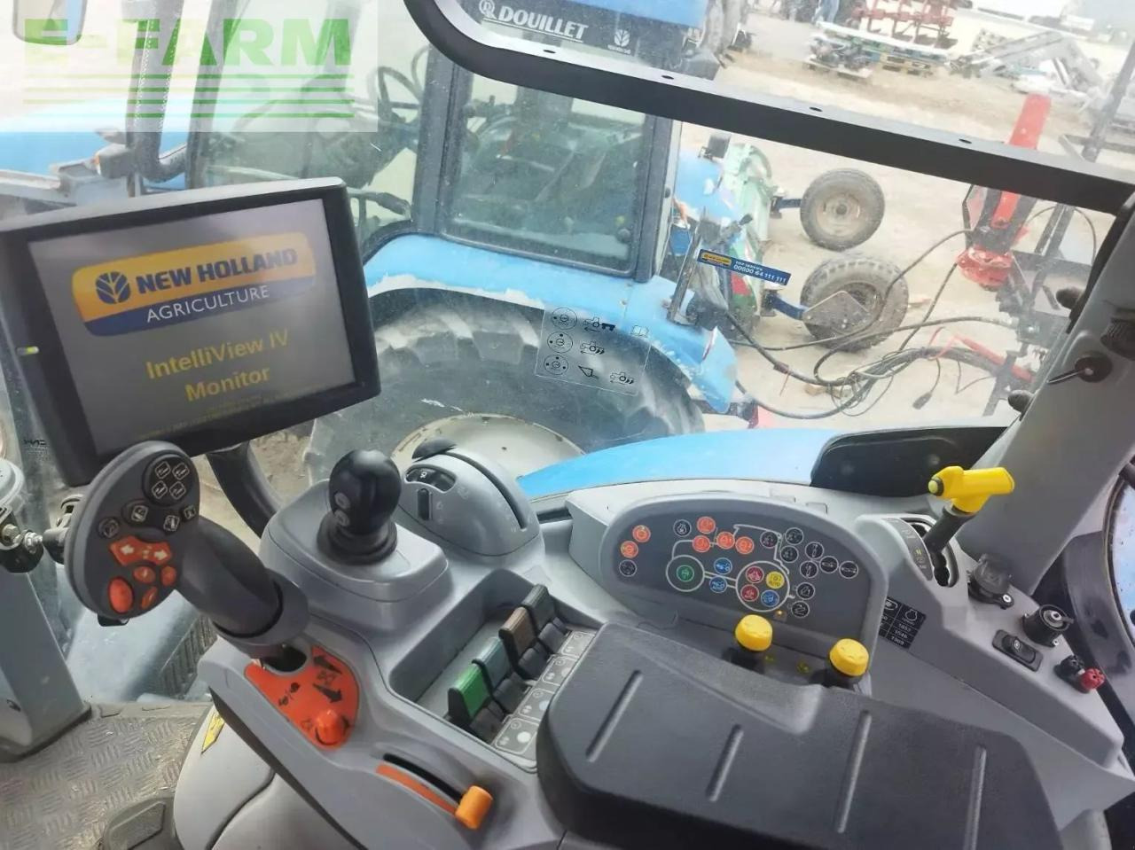New Holland t7.210acswii - Tracteur agricole: photos 3 New Holland t7.210acswii - Tracteur agricole: photos 3