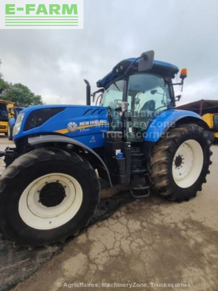 New Holland t7 230 - Tracteur agricole: photos 4 New Holland t7 230 - Tracteur agricole: photos 4