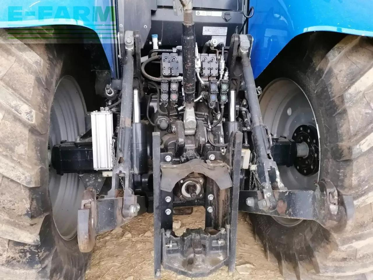 New Holland t7 230 ac - Tracteur agricole: photos 3 New Holland t7 230 ac - Tracteur agricole: photos 3