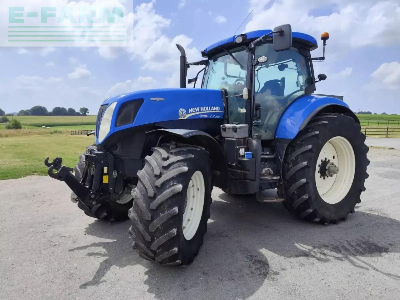 New Holland t7.250ac - Tracteur agricole: photos 2 New Holland t7.250ac - Tracteur agricole: photos 2